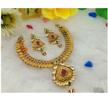 916 Gold Antique Kundan Necklace Set For Wedding by Ranka Jewellers