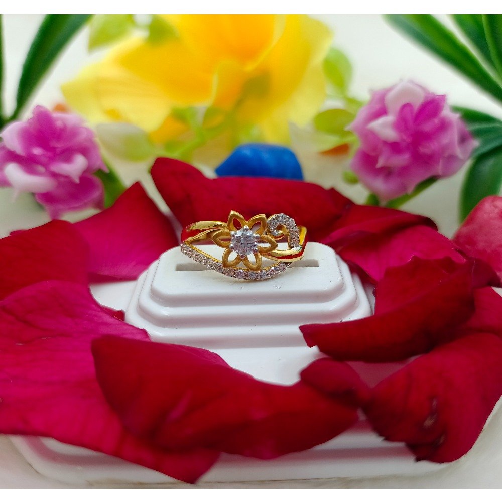 916 Gold Graceful Ring